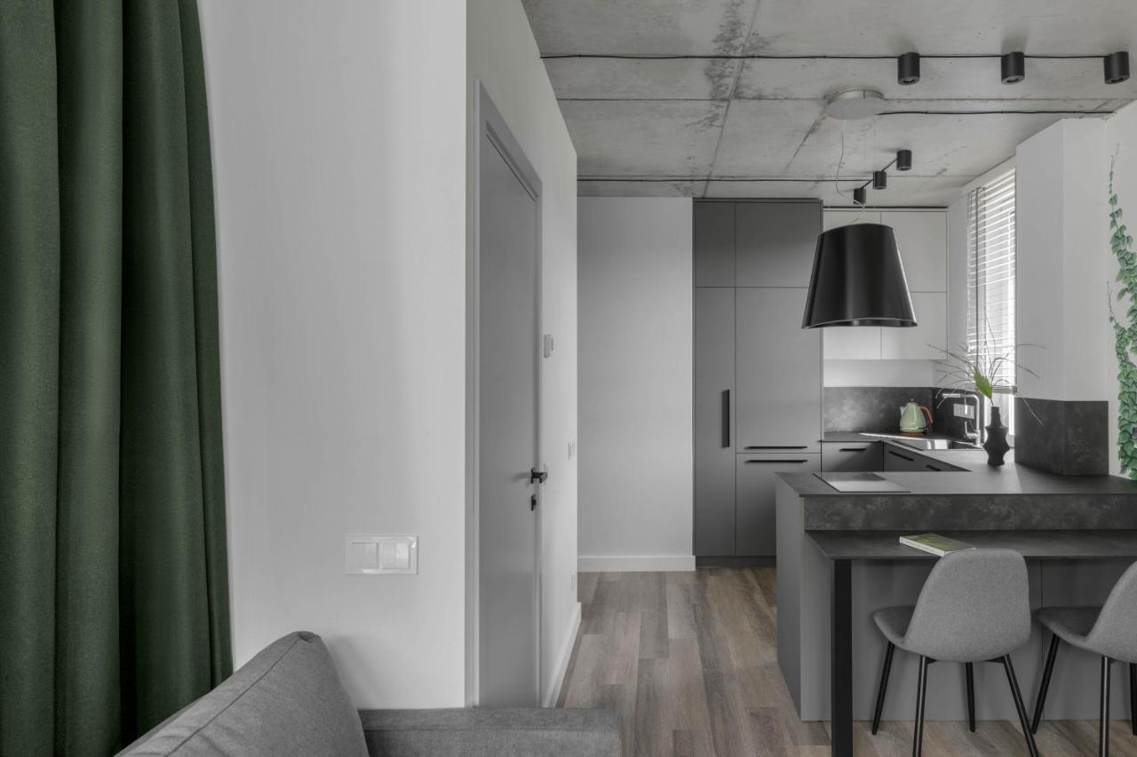 Urban Jungle Apartments By Reside Baltic Аеропорт Вільнюс Екстер'єр фото